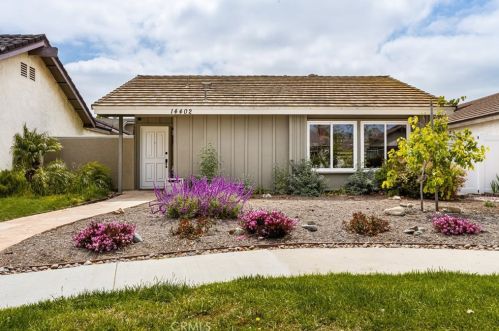 14402 Raintree Rd, Tustin CA  92780-6930 exterior