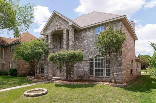 6737 Macintosh Dr, Plano, TX 75023-1771