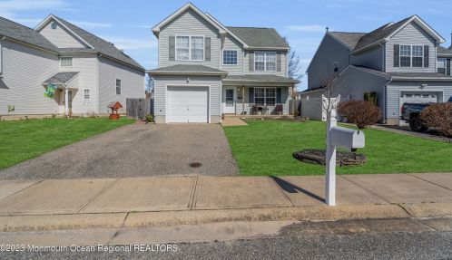 17 Marlin Dr, Berkeley Township, NJ 08721-2468