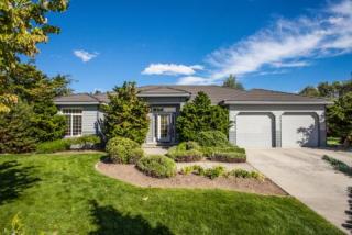 1755 Warm Springs Dr, Wenatchee, WA 98801-9662