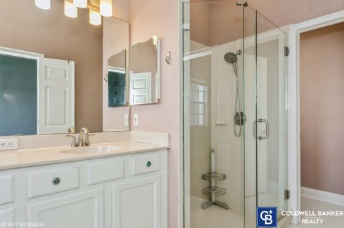 420 Islebay Dr, Ruskin FL  33572-3331 exterior