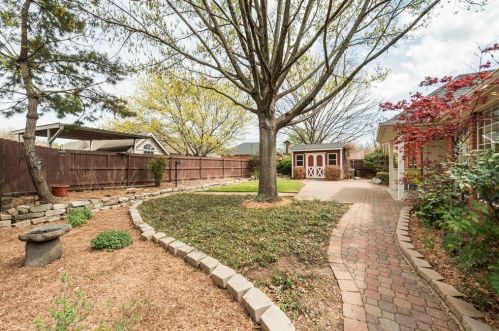 3320 Cooper Br, Denton TX  76209-7906 exterior