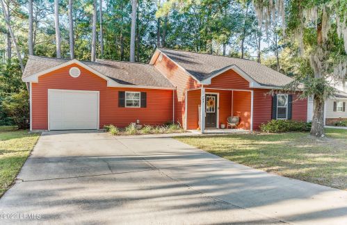 44 Brindlewood Dr, Beaufort, SC 29907-2665