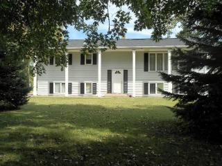 21775 Xeon Ave, Jordan, MN 55352-9450