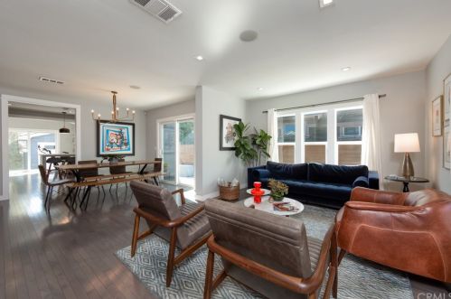 324 Grand Ave, Long Beach CA  90814-2738 exterior