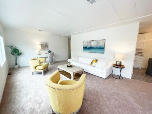 19 Canada Cove Ave, Princeton By The Sea, CA 94019-2346