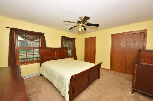 2417 Wallace Lake Rd, West Bend WI  53090-1152 exterior