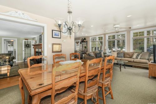 7 Sunken Meadow Rd, Northport NY  11768-2718 exterior