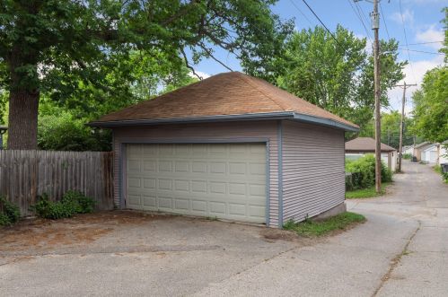 2362 James Ave, Minneapolis MN 55411-1935 exterior