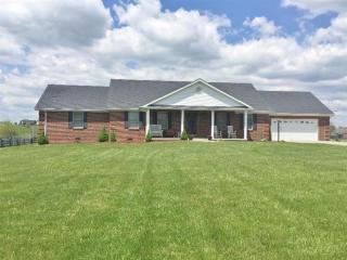 123 Dreyfus Rd, Berea, KY 40403-8640