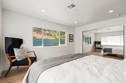 4207 Miramonte Pl, Riverside CA  92501-3054 exterior