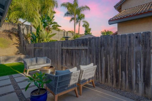 11958 Calle Limonero, El Cajon CA  92019-4041 exterior