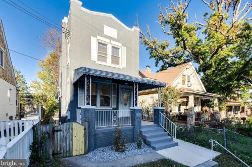 1619 R St, Washington DC  20009-6441 exterior