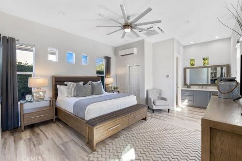 78720 Avenida La Fonda, La Quinta CA  92253-2805 exterior