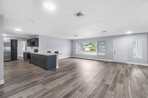 602 2nd St, Delray Beach FL  33444-2646 exterior