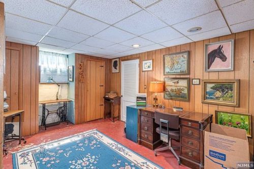 18 Winters St, Oakland NJ  07436-2623 exterior