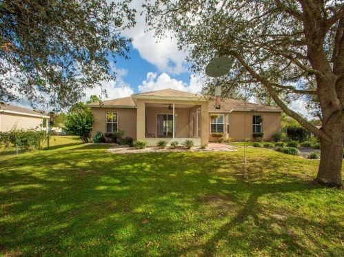 8425 102 Ct, Vero Beach FL  32967-3282 exterior