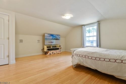 816 Broad St, Westfield NJ  07090-2020 exterior