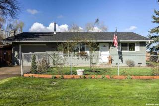 1635 Pioneer St, Philomath OR  97370-9230 exterior
