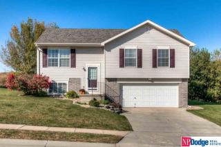 6916 177th St, Omaha, NE 68136-1996