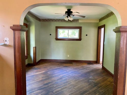 1044 Church St, Marion OH  43302-4457 exterior