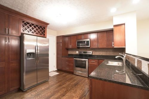 5010 Nob Hl Dr, Newport KY  41075-4096 exterior