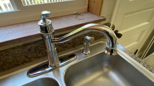 7901 Daly Rd, Cincinnati OH 45224-1168 exterior