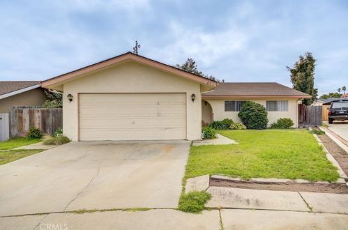 849 Creekside Dr, Pismo Beach, CA 93420-4209
