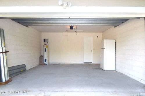 7715 95th Ct, Vero Beach FL  32967-3828 exterior