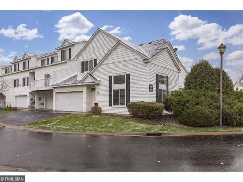 3640 Abercrombie Ln, Stillwater, MN 55082-4148
