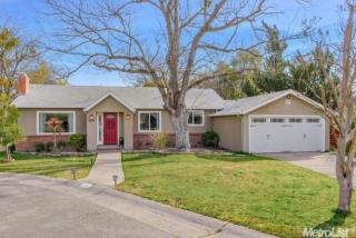1890 Geneva Pl, Sacramento, CA 95825-1315