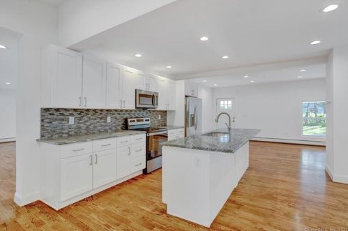 28 Crowley Ave, Milford CT  06461-2306 exterior