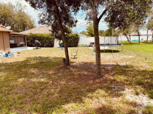 2525 Dumas Dr, Deltona, FL 32738-5112