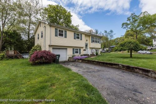 7 Spruce Ter, Jackson Twp, NJ 08527-1321