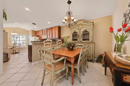 5218 Palazzo Pl, Boynton Beach, FL 33437-2074