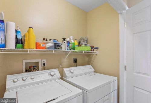 10099 Lindale Ave, Upton PA  17225-8373 exterior