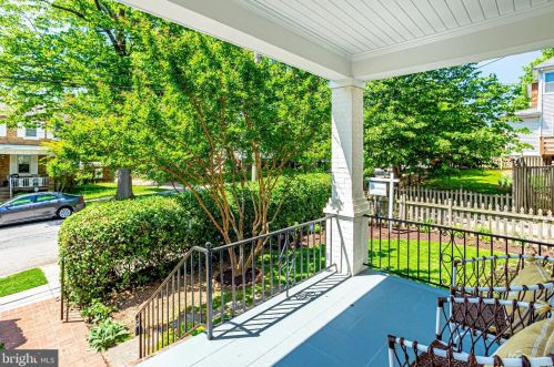 1004 Upshur St, Washington, DC 20017-2135