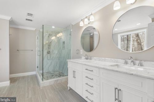 4471 Occoquan Overlook, Woodbridge VA  22192-6107 exterior