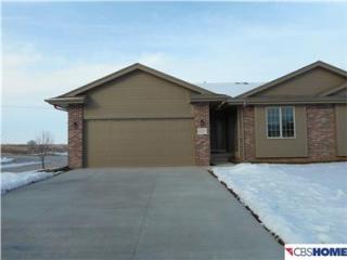 16216 Mormon St, Bennington, NE 68007-5596