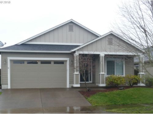 2723 Nina Pl, Hubbard, OR 97032-8508