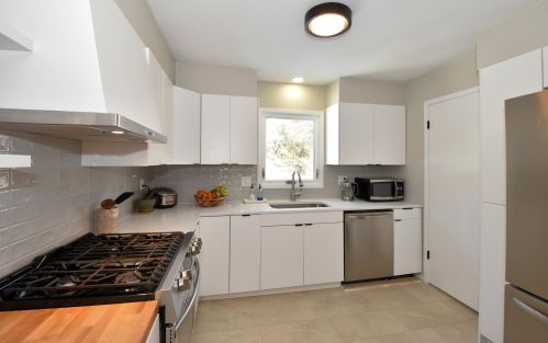 6609 Radburn Ln, Greendale WI  53129-2846 exterior