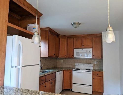 173 Stonecrest Dr, Bristol CT  06010-5320 exterior