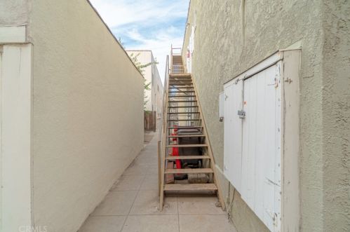 115 Euclid Ave, Long Beach CA 90804-2912 exterior