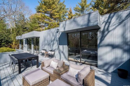 376 Stephen Hands Path, East Hampton, NY 11937-2913