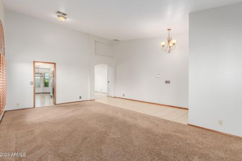 3917 Misty Willow Ln, Glendale AZ  85310-4031 exterior