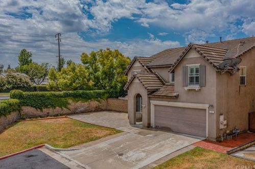 11 Atchison Way, Buena Park, CA 90621-5004