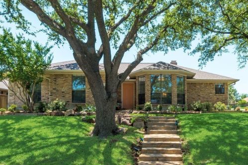 1500 Sunnyslope Dr, Carrollton, TX 75007-3928