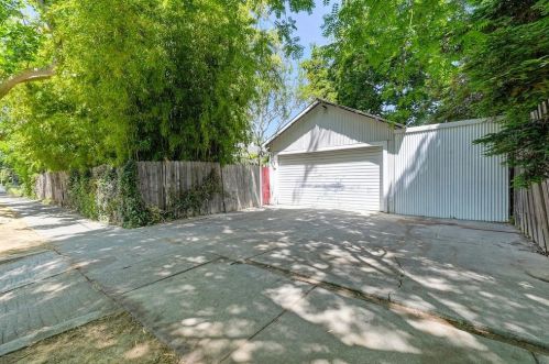 757 1st St, Woodland CA  95695-4805 exterior