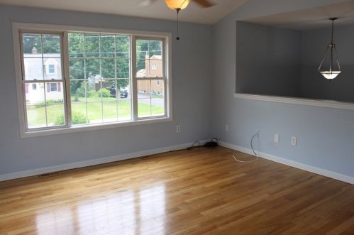 38 Adams St, Millis, MA 02054-1234