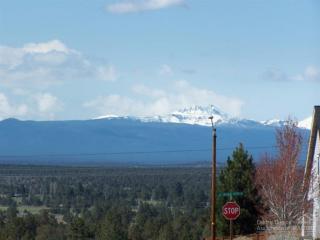 3327 35th St, Eagle Crest, OR 97756-8333